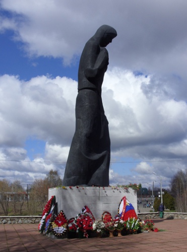 Пермь. Памятник погибшим в госпиталях. Пермь. Памятник погибшим в госпиталях.